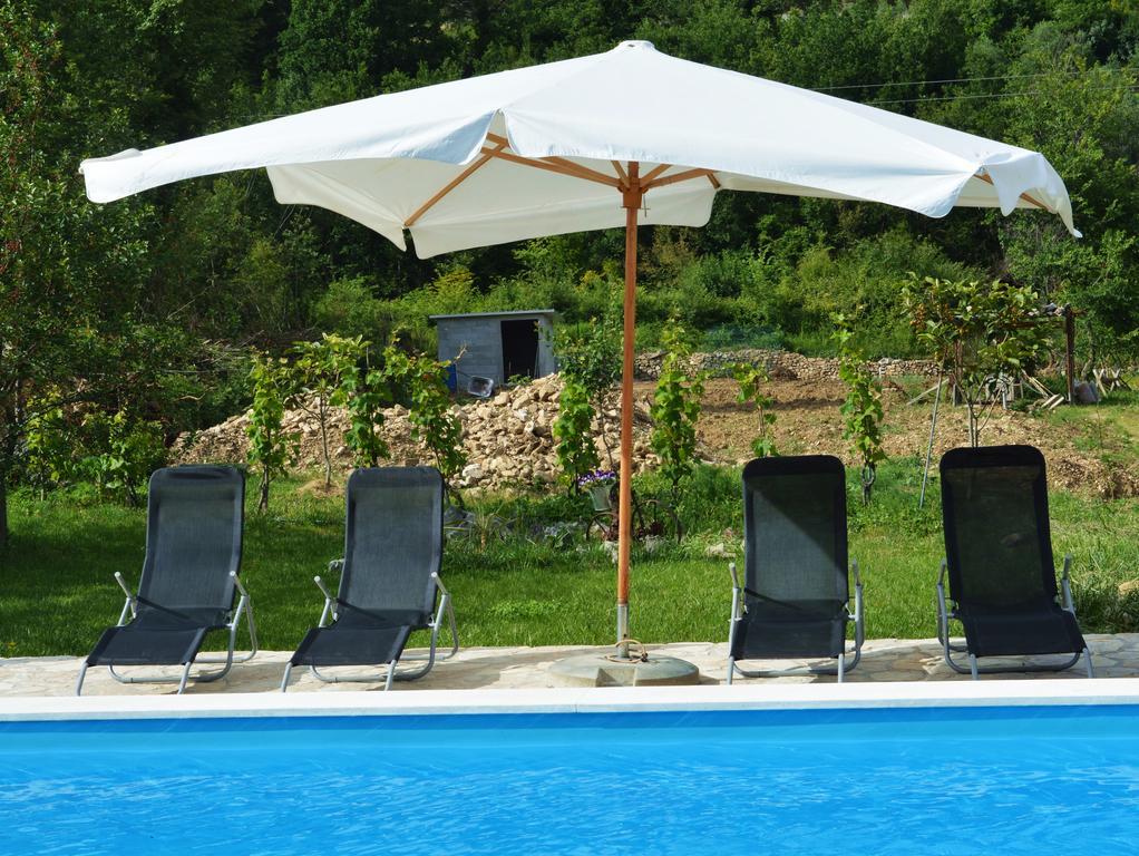 Villa Bubalo Омиш Экстерьер фото