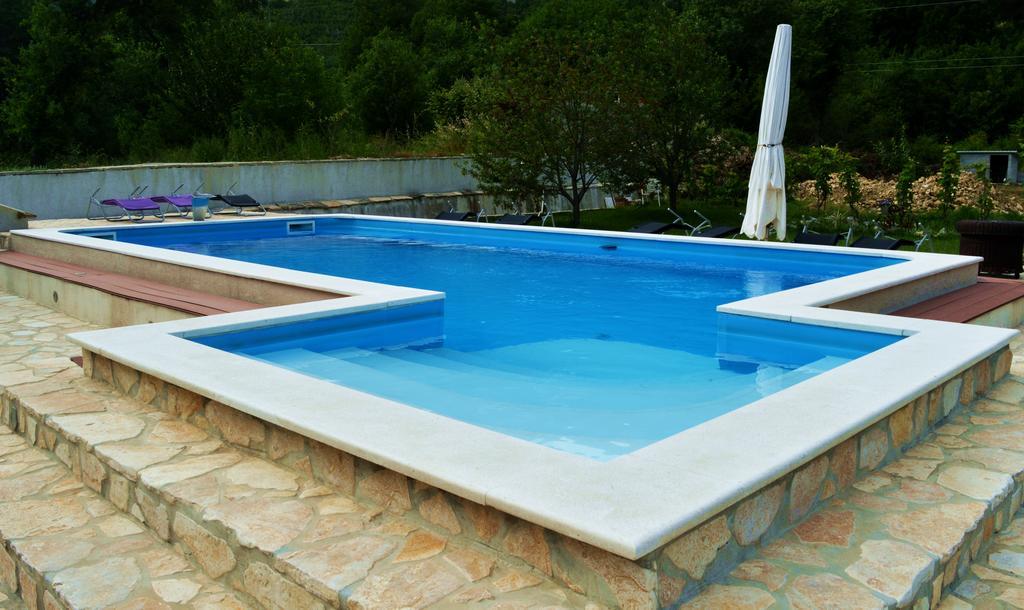Villa Bubalo Омиш Экстерьер фото